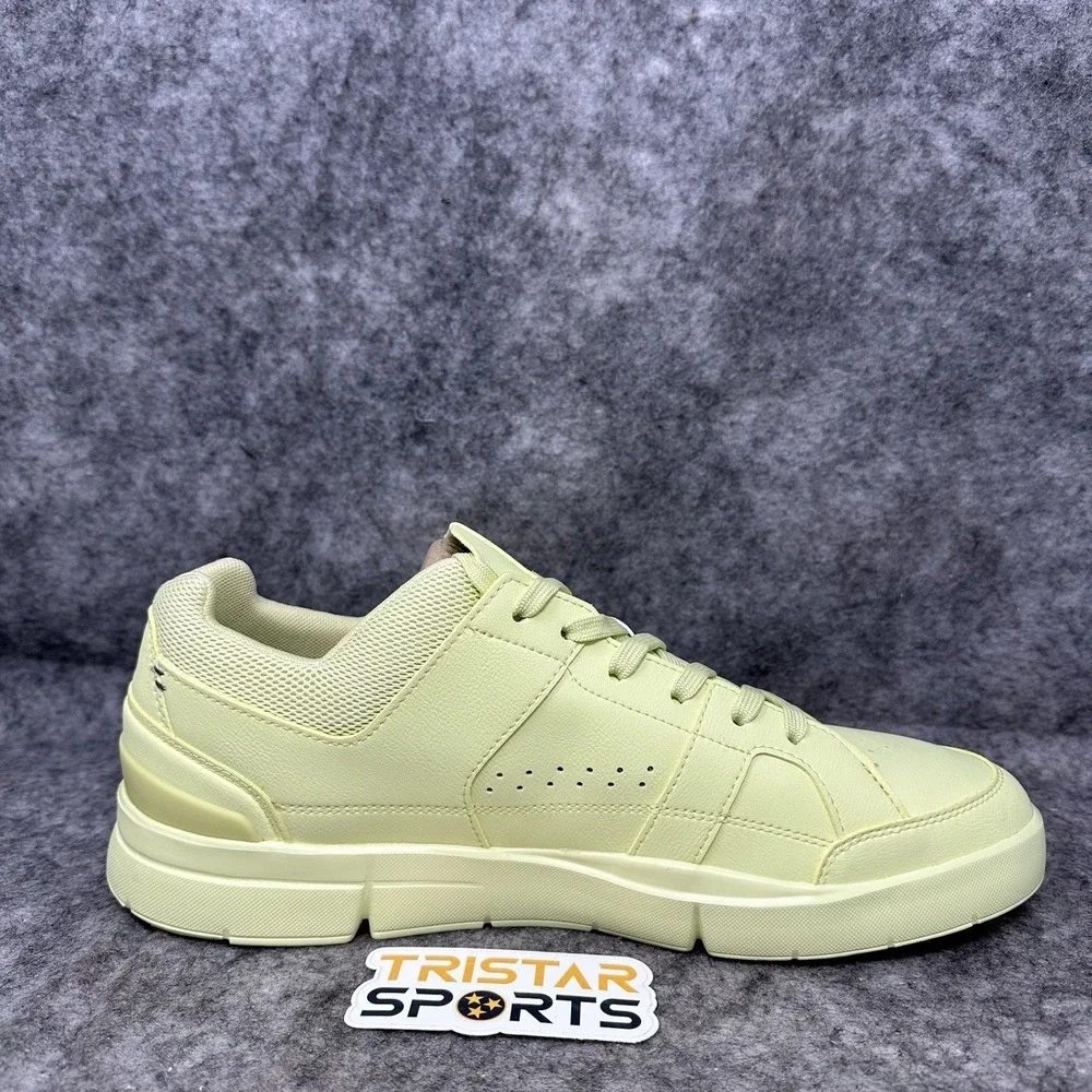 ON The Roger Clubhouse Tennis Shoes Mens Size 8 Hay Pickleball Federer